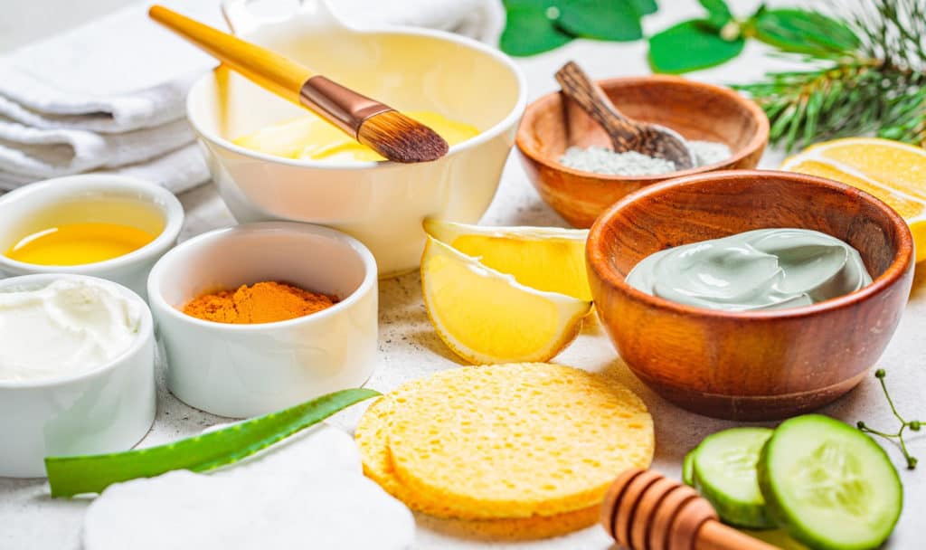 Looking for some luxurious at-home turmeric face masks to buy or DIY? Check out our favorites! Plus, learn why this spice is so great for your skin!