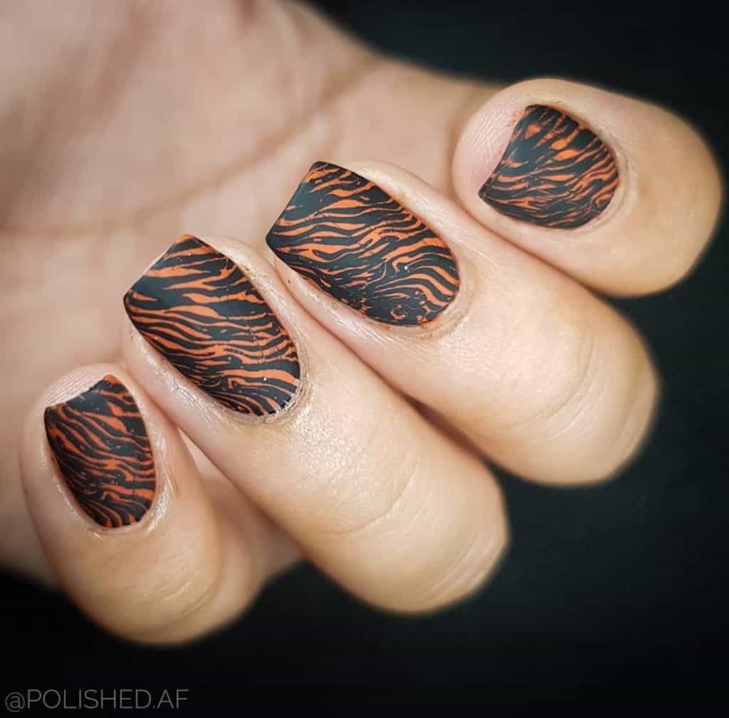 tiger print nails