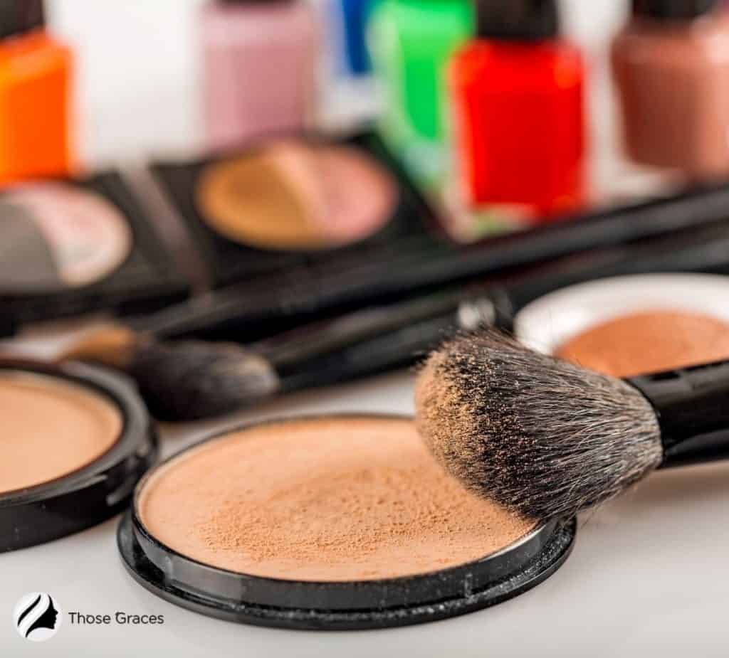 What is Bronzer Makeup and How to Use it? - ThoseGraces.com