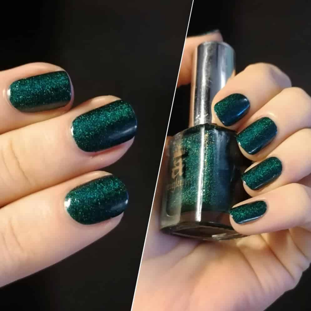 Matte Green Sparkle Nails